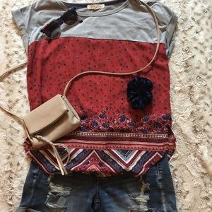 Pretty floral flowing top